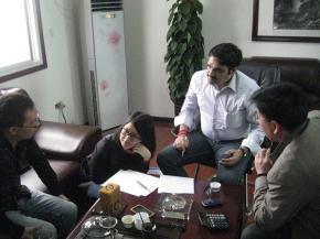 印度客戶來廠洽談價格，包裝，發(fā)貨，供應能力